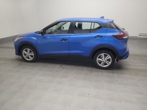 Used 2021 Nissan Kicks S FWD image 3