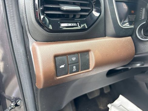Used 2025 Honda Pilot Elite image 20
