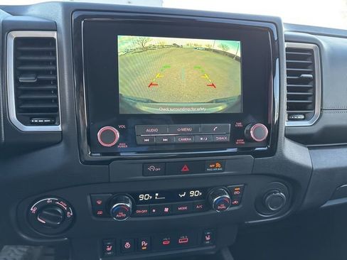 Certified 2024 Nissan Frontier SV w/ SV Convenience Package image 18