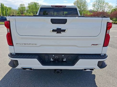 Used 2024 Chevrolet Silverado 1500 RST w/ Convenience Package II AWD/4WD image 9