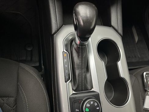 Used 2019 Chevrolet Blazer LT image 24