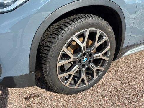 Used 2020 BMW X1 xDrive28i w/ Convenience Package AWD/4WD image 4