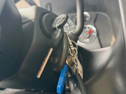 Used 2023 GMC Savana 2500 w/ Driver Convenience Package image 22