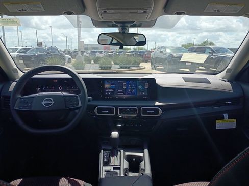New 2026 Nissan Sentra SR w/ Floor Mat Package FWD image 13