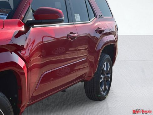 New 2026 Toyota 4Runner TRD Sport AWD/4WD image 10