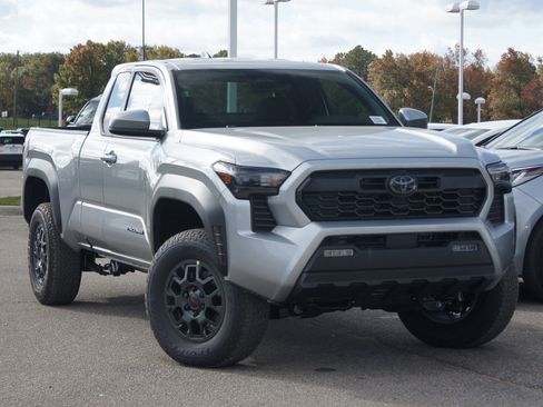New 2025 Toyota Tacoma PreRunner image 5