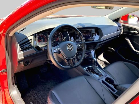 Used 2019 Volkswagen Jetta SE FWD image 16