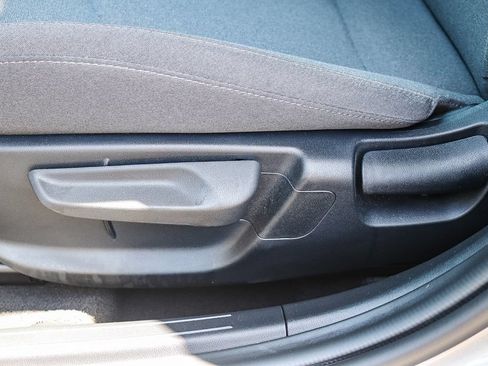 Certified 2025 Kia K4 FWD image 19
