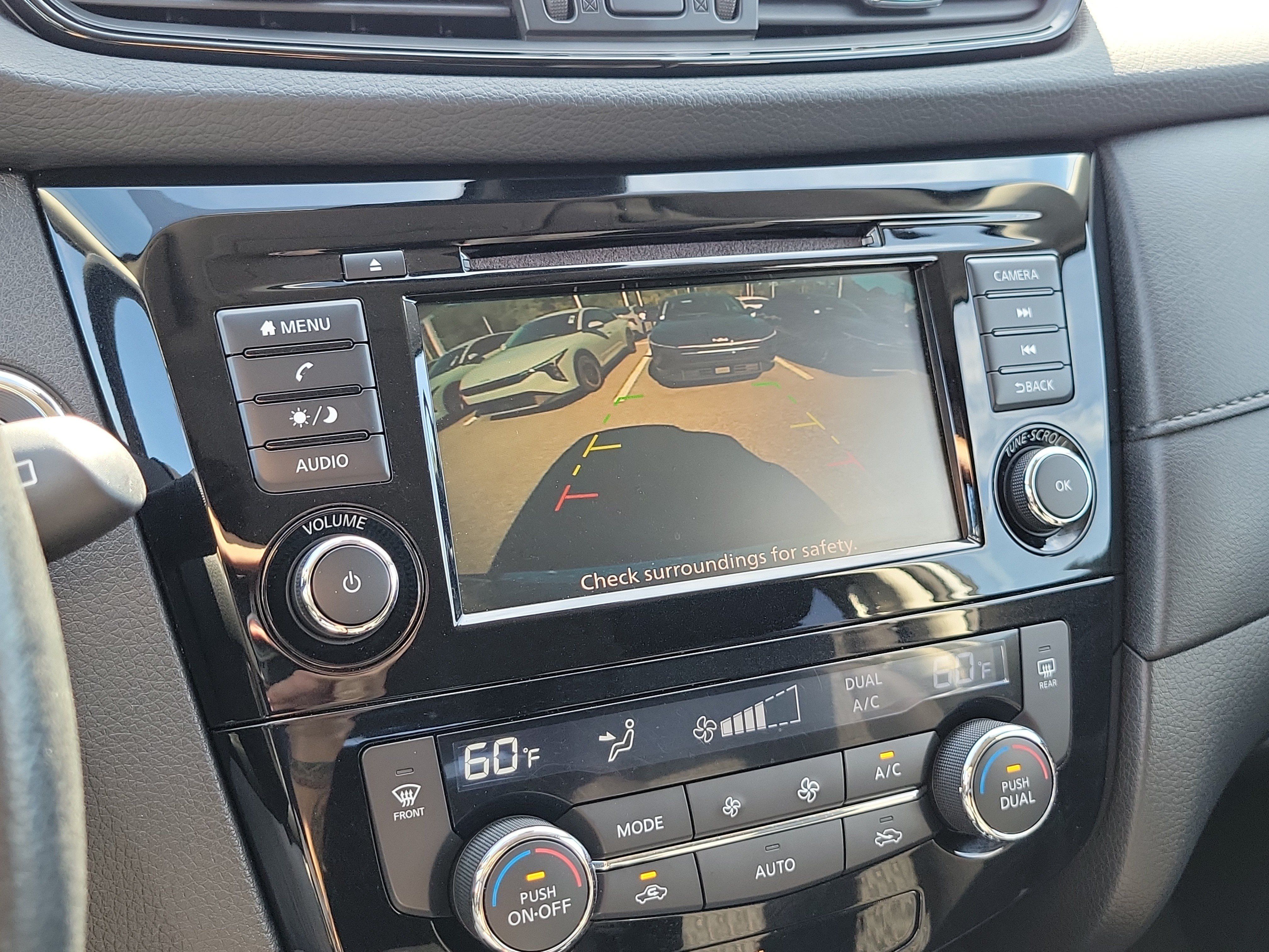 Used 2019 Nissan Rogue SV AWD/4WD image 33