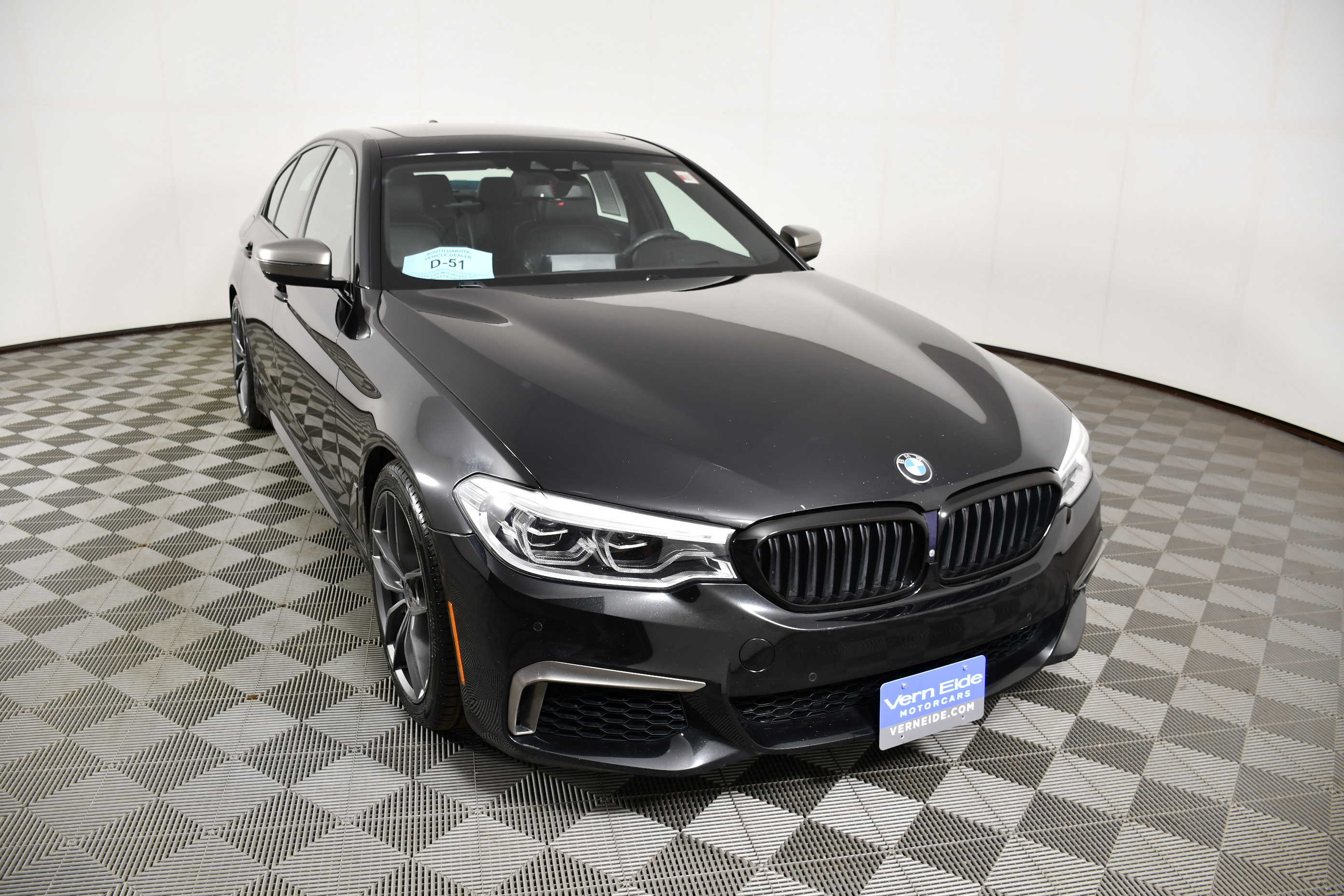 Used 2019 BMW M550i xDrive w/ Dynamic Handling Package AWD/4WD image 3
