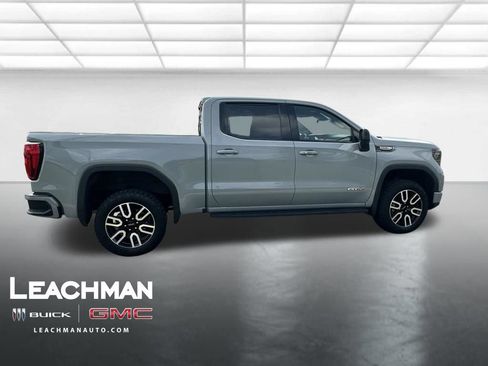 Used 2024 GMC Sierra 1500 AT4 w/ Technology Package AWD/4WD image 8