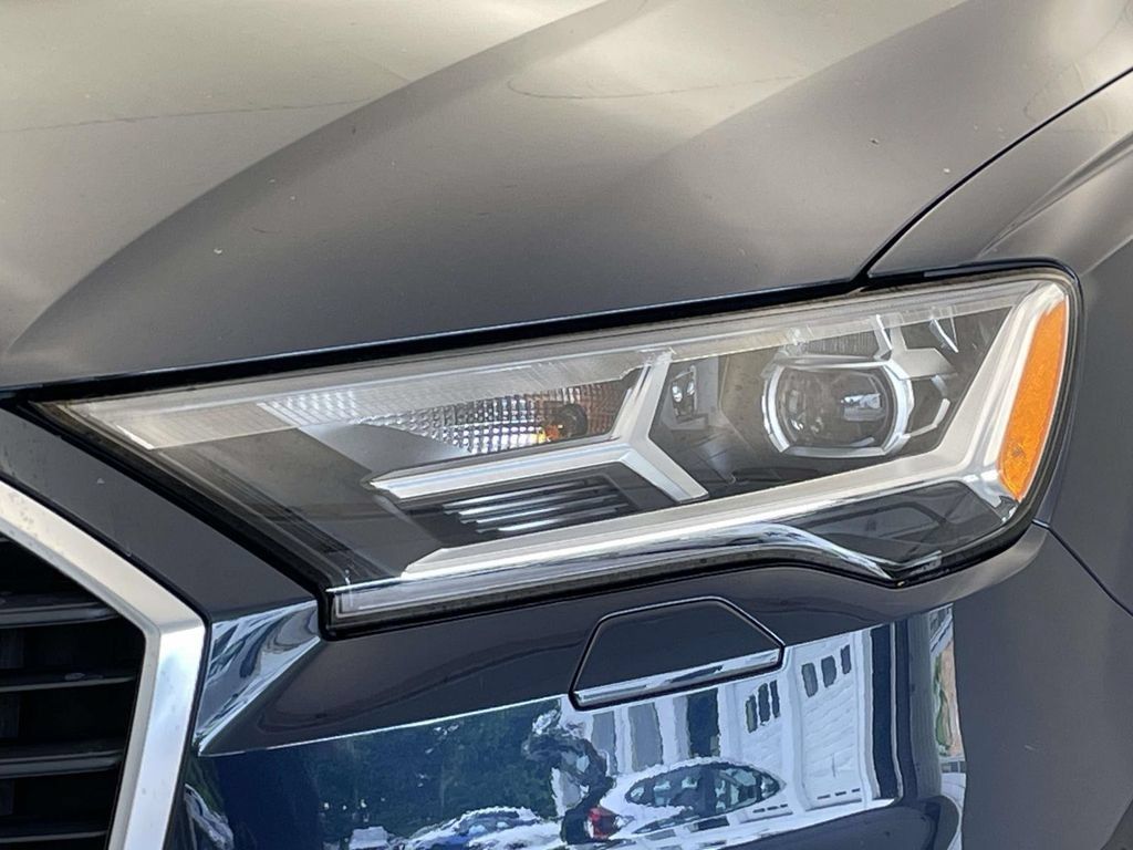 Certified 2023 Audi Q7 2.0T Premium AWD/4WD image 15