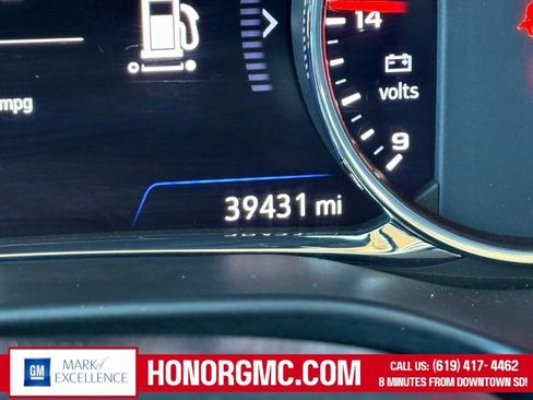 Used 2023 GMC Acadia Denali image 34