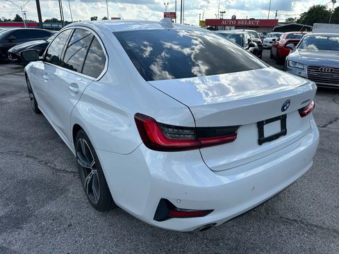 Used 2022 BMW 330e w/ Premium Package image 33