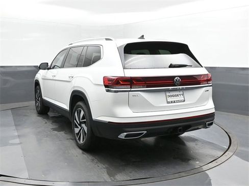 New 2025 Volkswagen Atlas SEL image 8