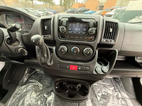 Used 2018 RAM ProMaster 2500 image 27