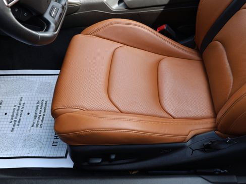 Used 2017 Chevrolet Camaro SS image 10