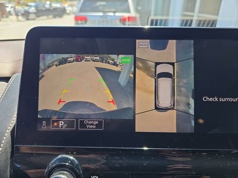 Used 2021 Nissan Armada Platinum w/ Captain's Chairs Package image 22