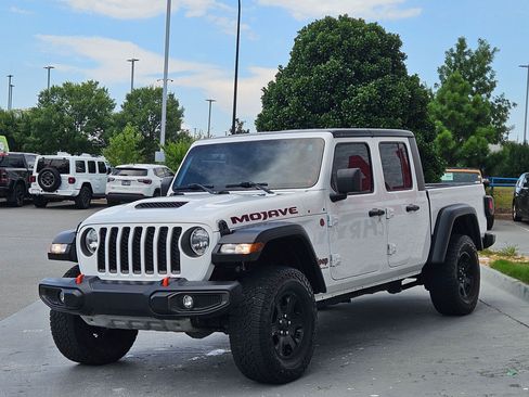 Used 2023 Jeep Gladiator Mojave w/ Cold Weather Group AWD/4WD image 3