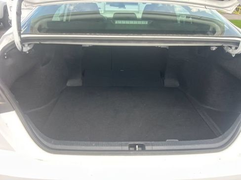 Used 2025 Toyota Camry LE FWD image 26
