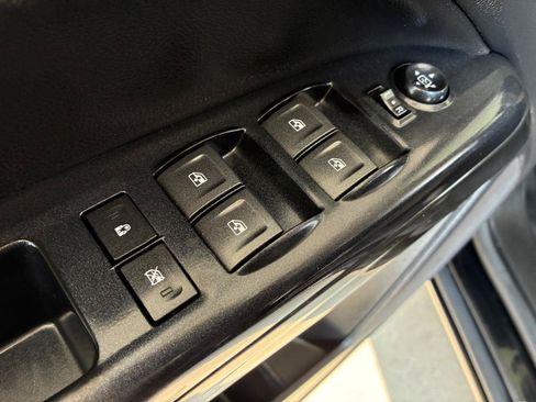 Used 2021 GMC Canyon AT4 w/ Driver Alert Package AWD/4WD image 10