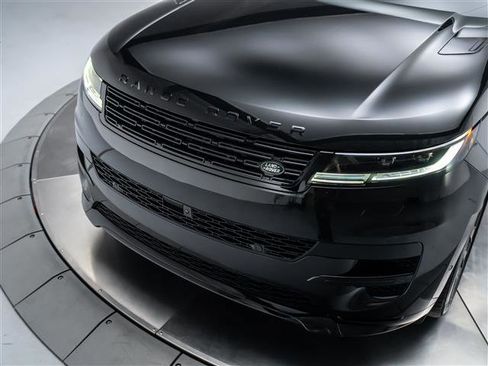 New 2026 Land Rover Range Rover Sport Dynamic SE image 9