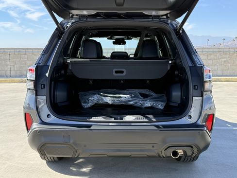 Used 2025 Subaru Forester Touring AWD/4WD image 15