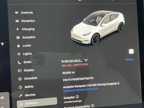 Used 2021 Tesla Model Y Performance image 19