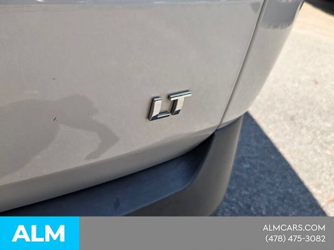 Used 2020 Chevrolet Traverse LT FWD image 10