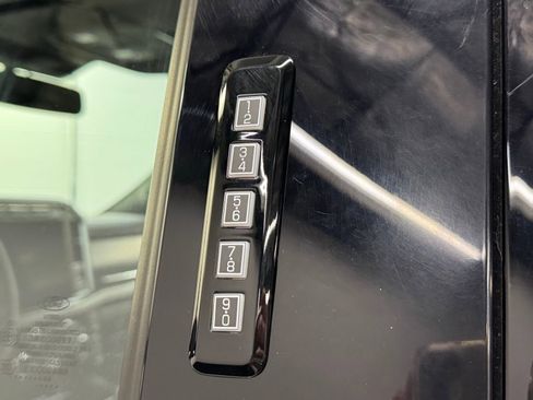 Used 2024 Ford F250 Platinum w/ Tremor Off-Road Package image 18