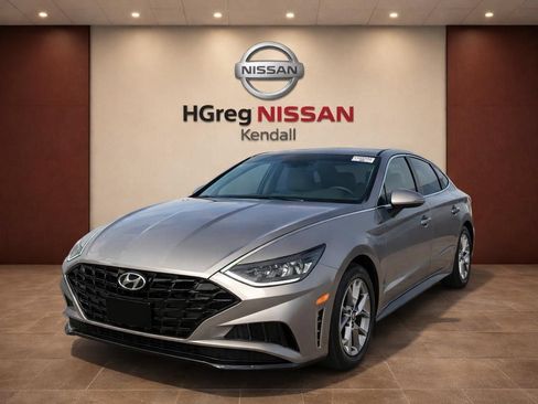 Used 2020 Hyundai Sonata SEL FWD image 3