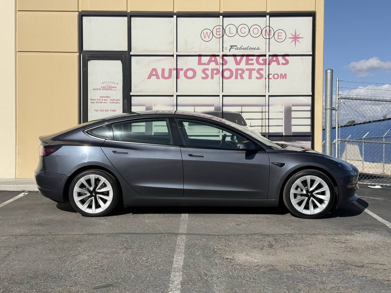 Used 2023 Tesla Model 3 Standard Range RWD image 5