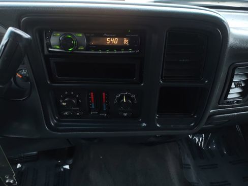 Used 2005 Chevrolet Silverado 1500 LS w/ Light Duty Power Package image 6