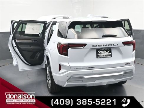 New 2026 GMC Terrain Denali image 24
