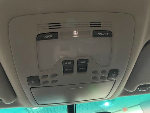 Used 2009 Lexus IS 250 image 36