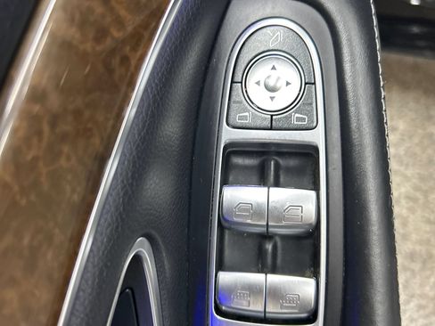 Used 2016 Mercedes-Benz S 550 4MATIC Sedan w/ Premium Package image 9