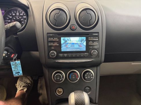 Used 2015 Nissan Rogue S w/ Convenience Package image 16