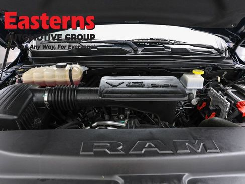 Used 2022 RAM 1500 Big Horn AWD/4WD image 7