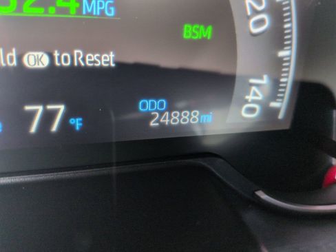 Certified 2025 Toyota RAV4 XLE AWD/4WD image 16