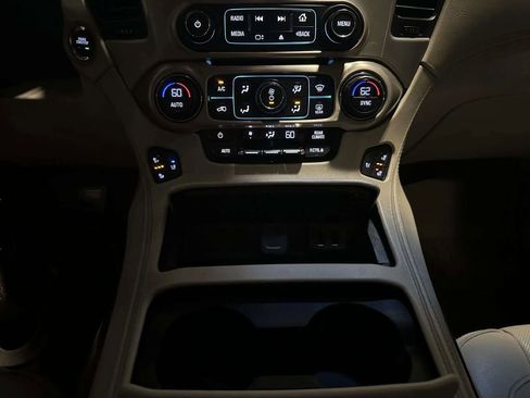 Used 2017 GMC Yukon Denali w/ Open Road Package AWD/4WD image 35