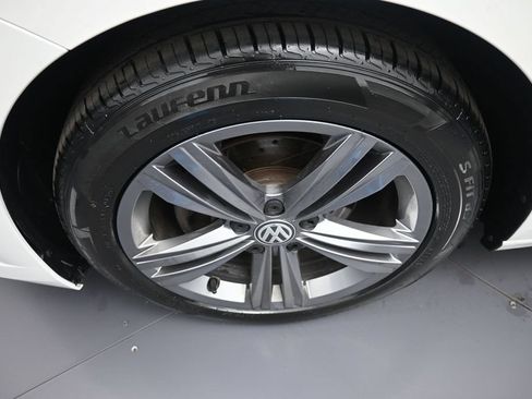 Used 2020 Volkswagen Jetta R-Line w/ R-Line Cold Weather Package FWD image 14
