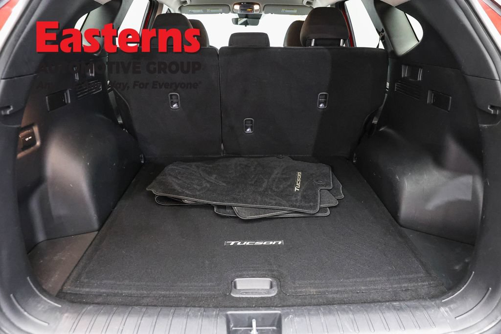 Used 2022 Hyundai Tucson SEL w/ Cargo Package AWD/4WD image 10