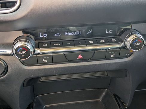 Used 2025 MAZDA CX-30 AWD 2.5 S w/ Preferred Package image 22