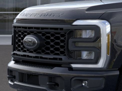 New 2025 Ford F250 Lariat w/ Lariat Ultimate Package image 17