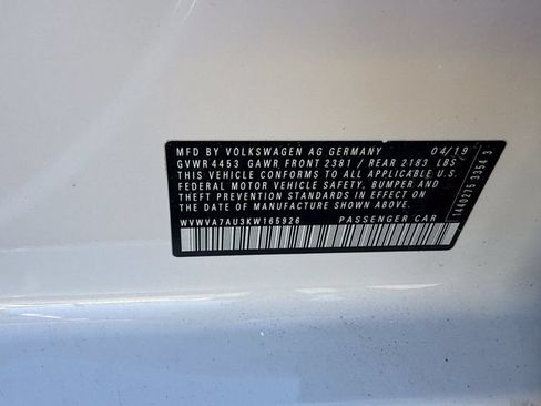 Used 2019 Volkswagen Golf R 4-Door AWD/4WD image 6