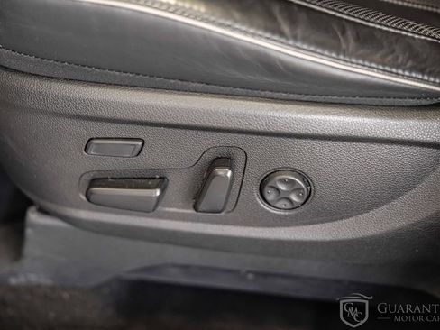 Used 2021 Hyundai Palisade Limited image 22