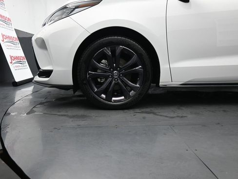 Used 2023 Toyota Sienna XSE image 16