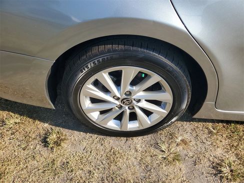 Used 2023 Toyota Camry LE image 7