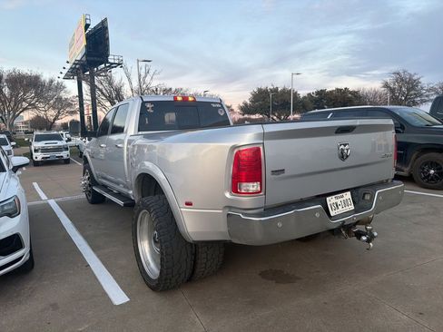 Used 2018 RAM 3500 Laramie w/ Protection Group image 10