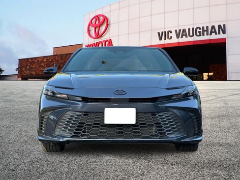 New 2026 Toyota Camry SE FWD image 8